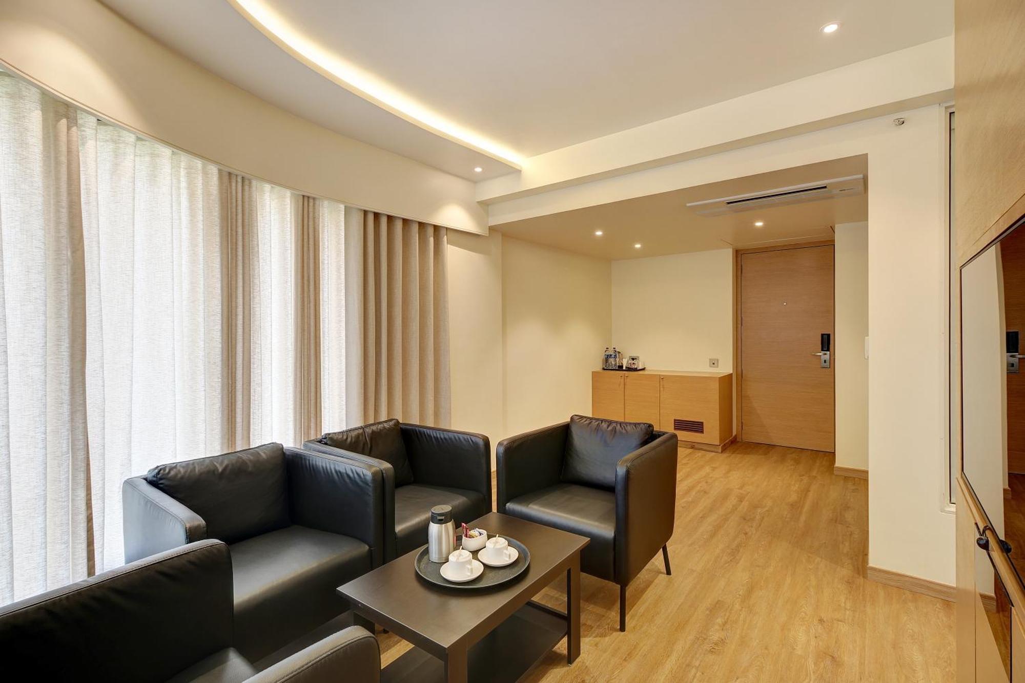 Hotel Mumbai House Ghansoli, Navi Mumbai Eksteriør bilde