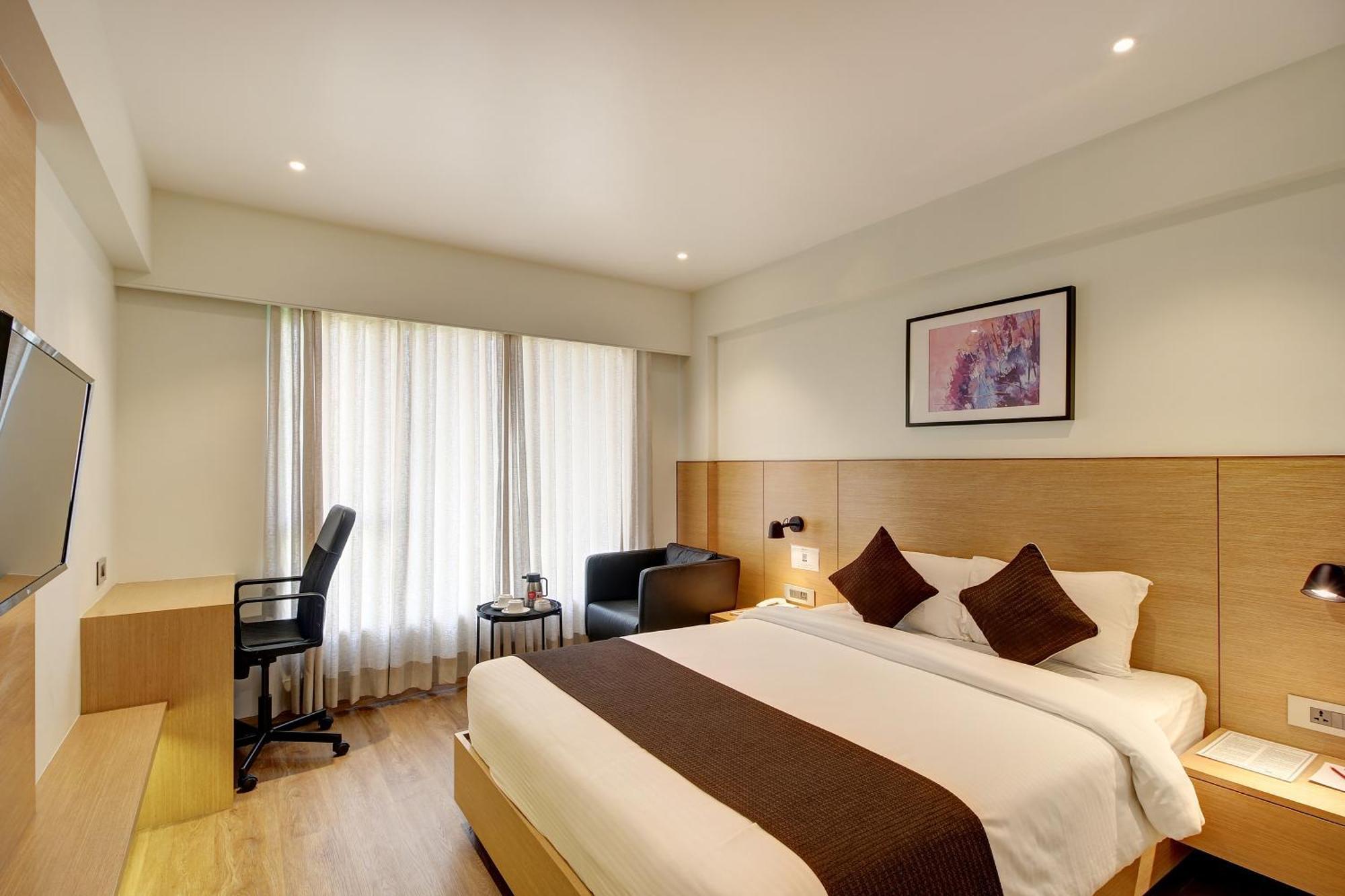 Hotel Mumbai House Ghansoli, Navi Mumbai Eksteriør bilde